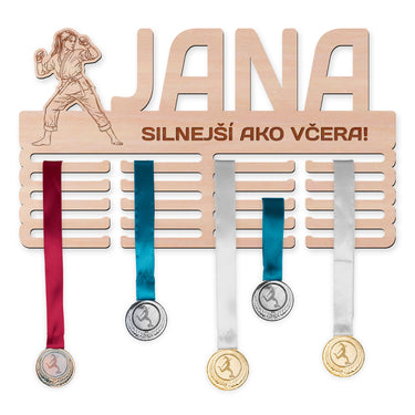 Vešiak na medaily - Karate, žena 